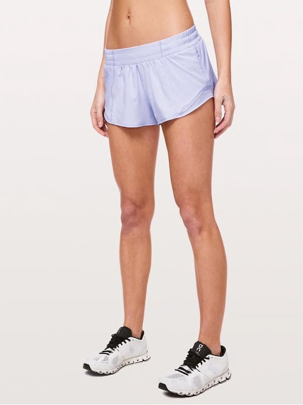 Lululemon Hotty hits